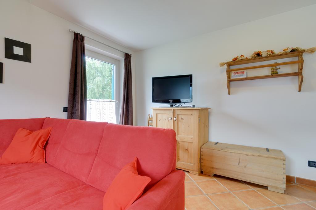 Roe Apartment Panchia Exteriér fotografie